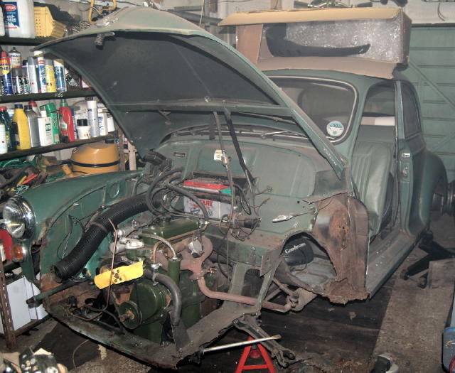 Lintilla with the nearside inner wing removed